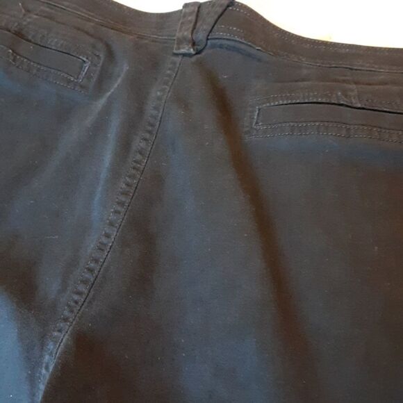 Black Gloria Vanderbilt   jeans - Picture 3 of 7